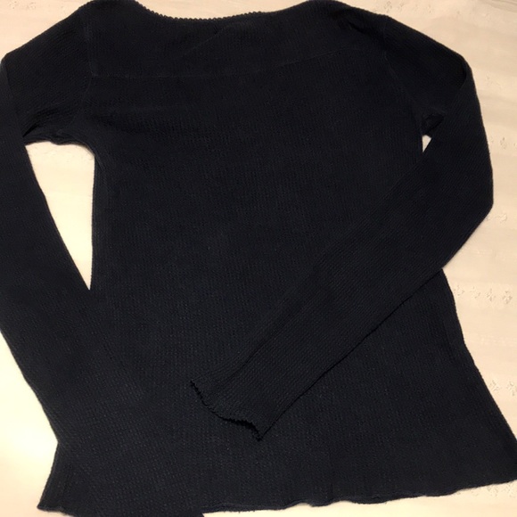 Ladies Lucky Brand Navy Thermal Top - Picture 6 of 7